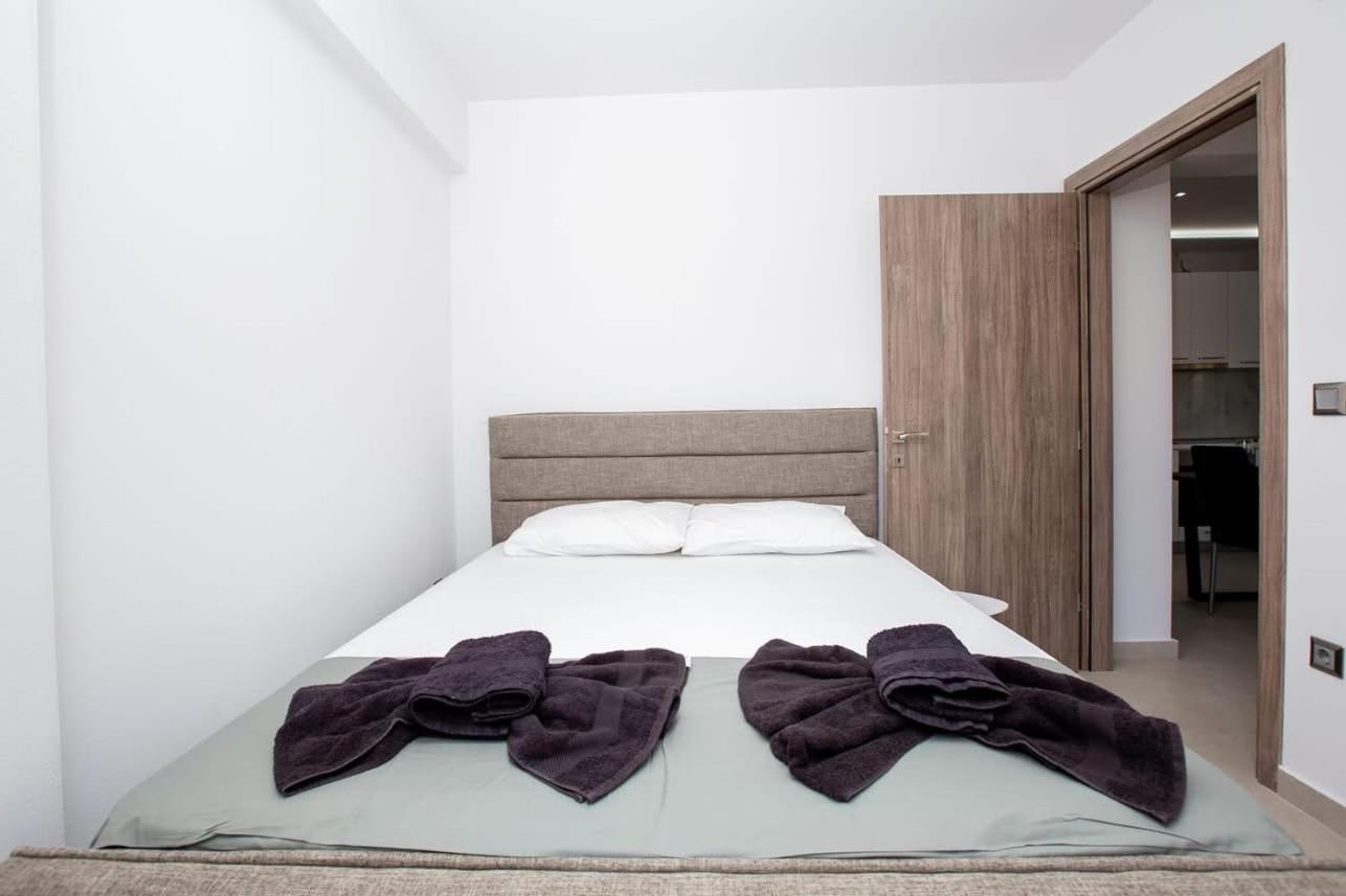 Marane Luxury Suites Nea Moudania Dış mekan fotoğraf