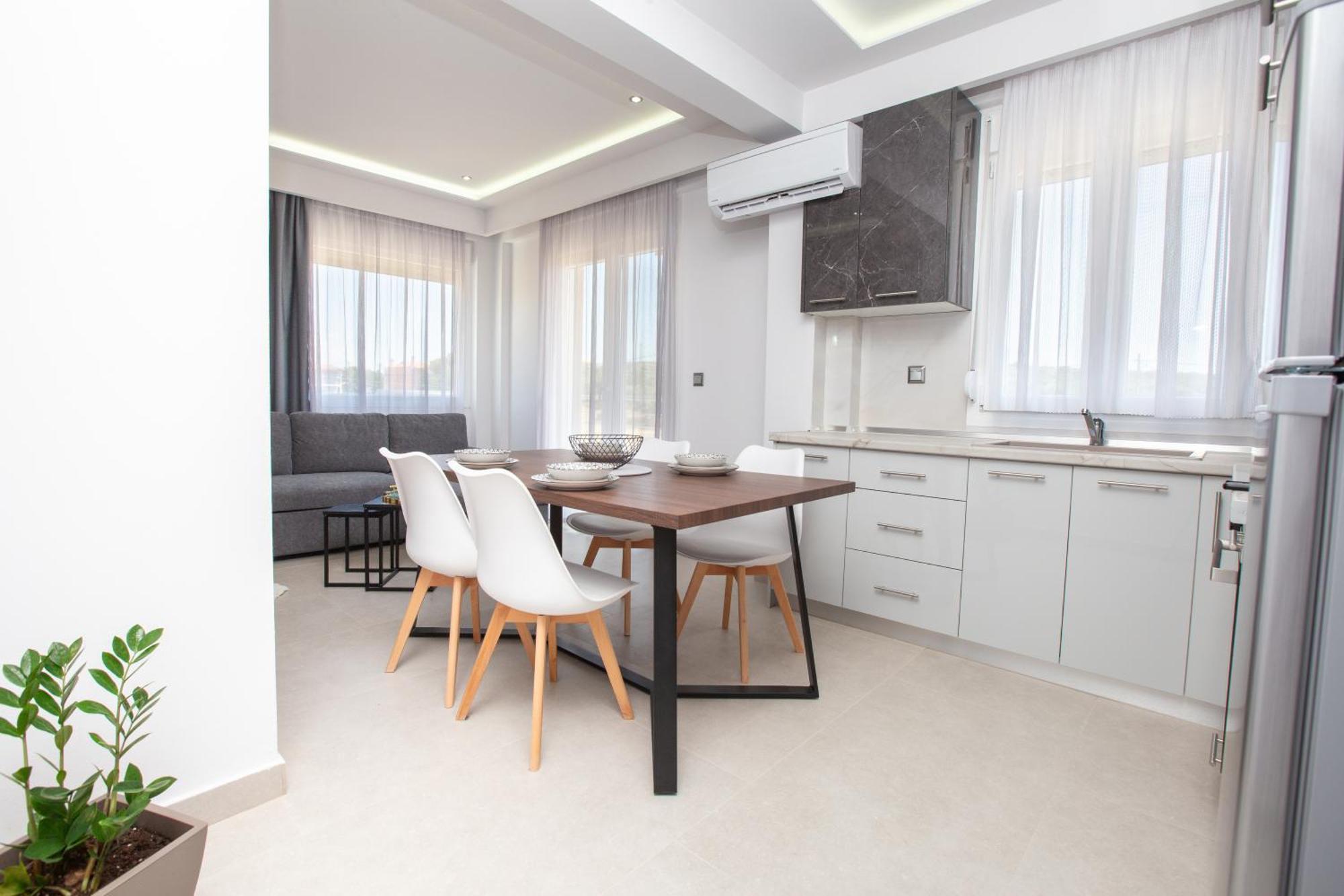 Marane Luxury Suites Nea Moudania Dış mekan fotoğraf